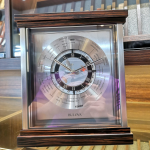 Đồng hồ để bàn Bulova B2258 Wyndmere World Time