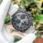 Đồng hồ Omega x Swatch Bioceramic Moonswatch Mission to Mercury SO33A100